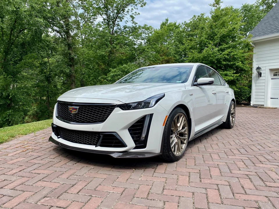 2023 Cadillac CT5-V Blackwing - Image 2 of 31