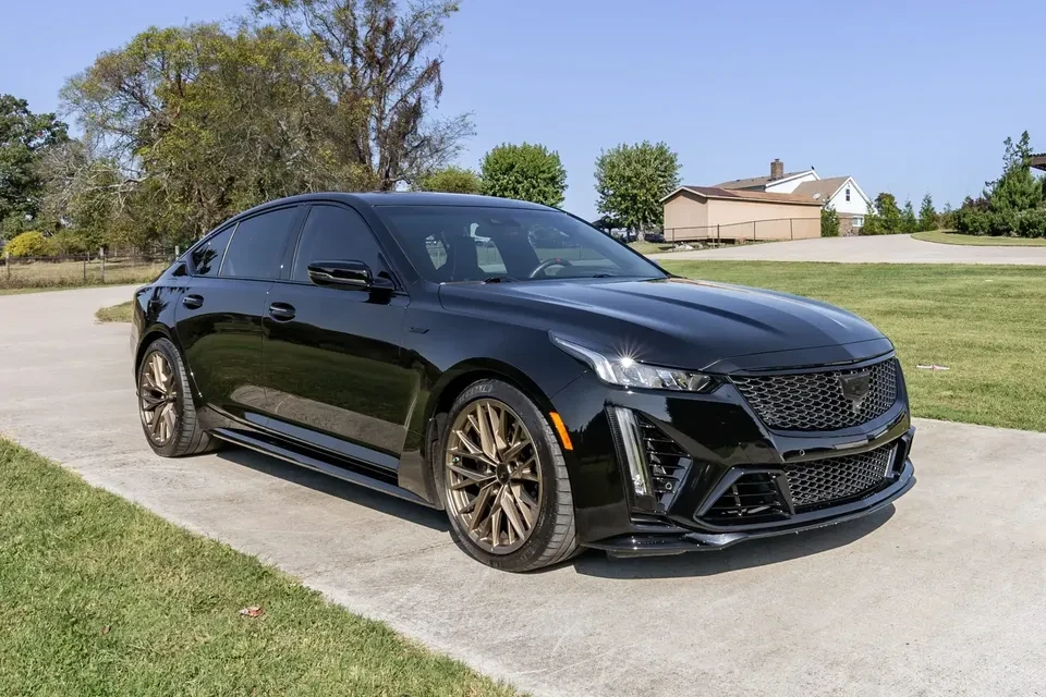 2023 Cadillac CT5-V Blackwing - Image 2 of 5