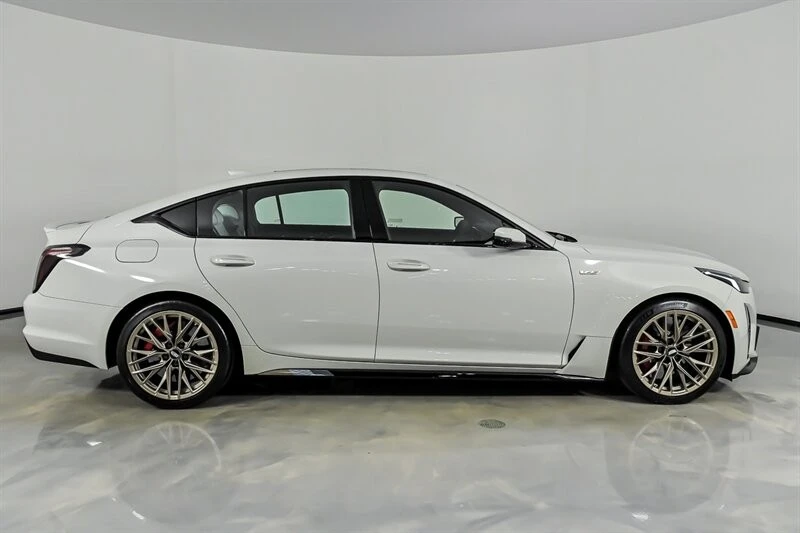 2023 Cadillac CT5-V Blackwing - Image 10 of 31