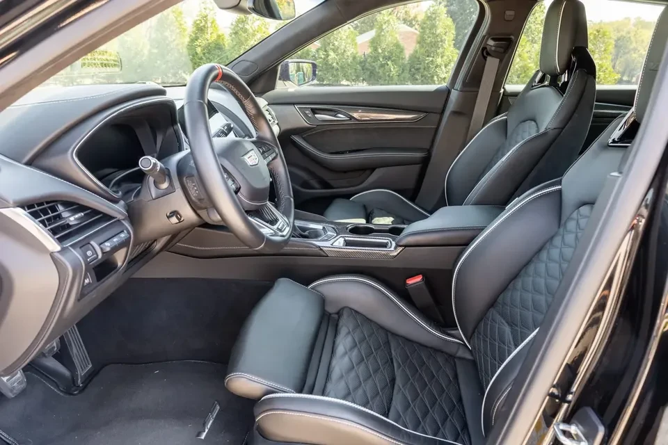 2023 Cadillac CT5-V Blackwing - Image 4 of 7