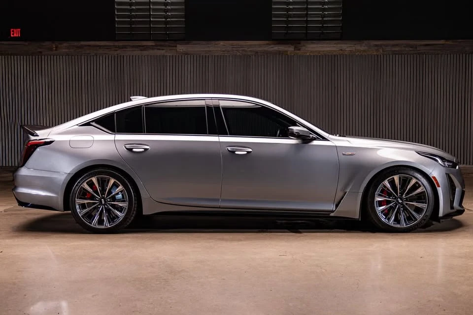 2023 Cadillac CT5-V Blackwing - Image 10 of 14