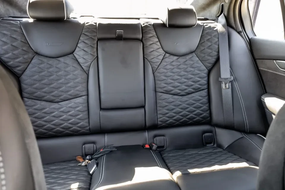 2023 Cadillac CT5-V Blackwing - Image 6 of 7
