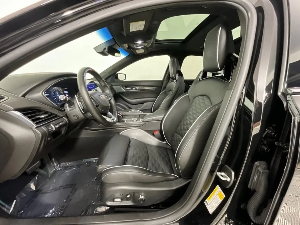 2023 Cadillac CT5-V - Image 16 of 20