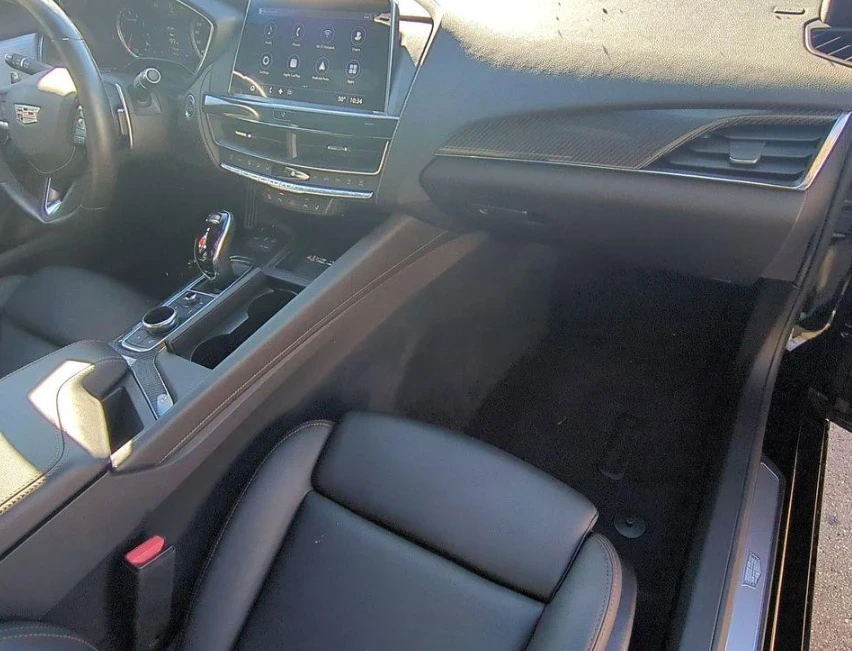 2023 Cadillac CT5-V - Image 16 of 18