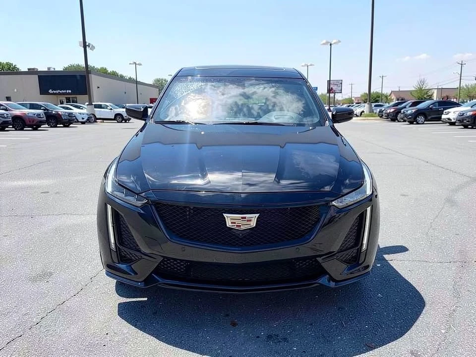 2023 Cadillac CT5-V - Image 2 of 8