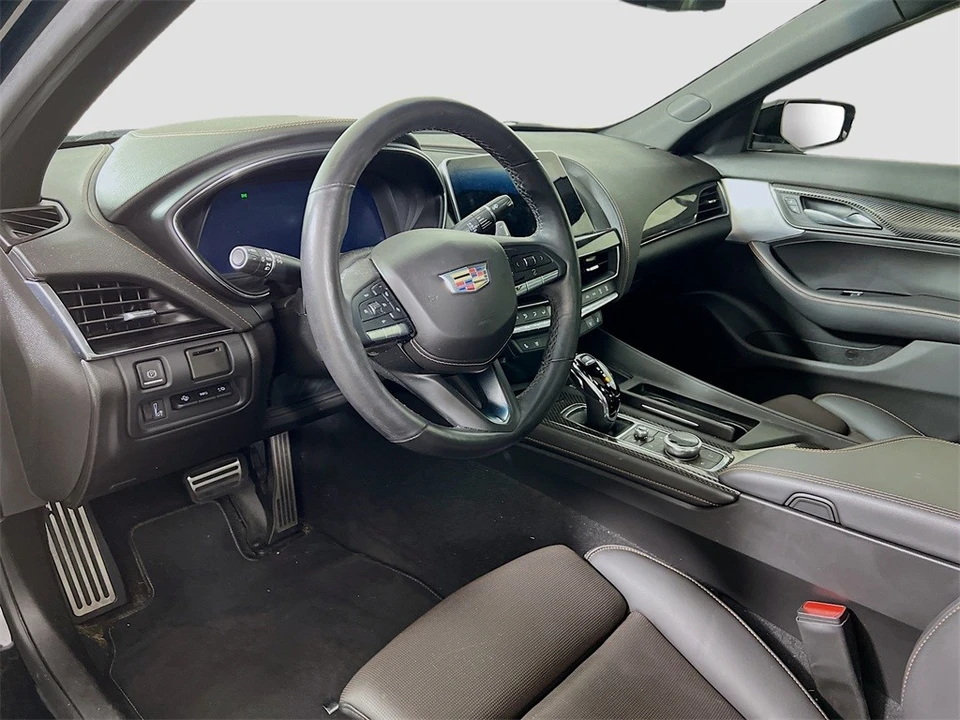 2023 Cadillac CT5-V - Image 10 of 12