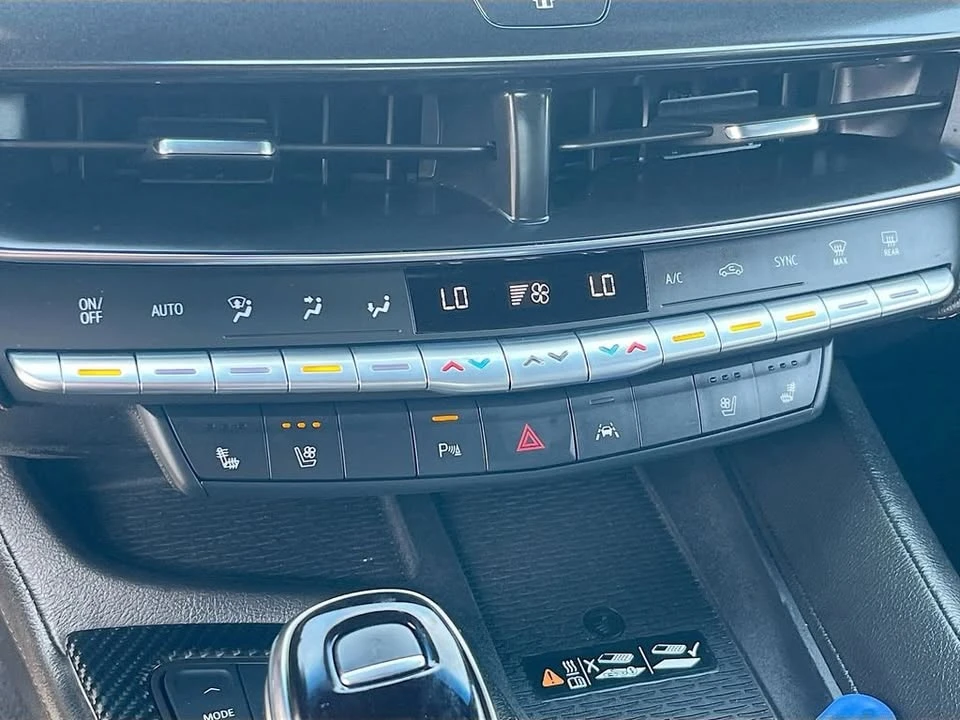 2023 Cadillac CT5-V - Image 16 of 20