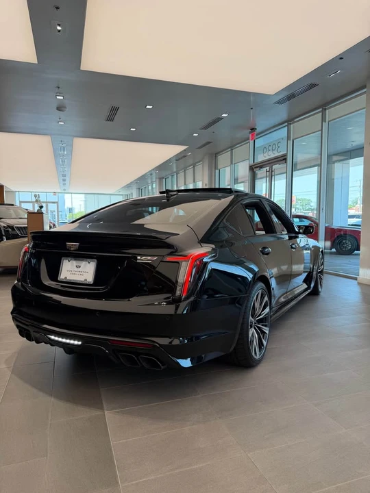 2023 Cadillac CT5-V Blackwing - Image 3 of 10