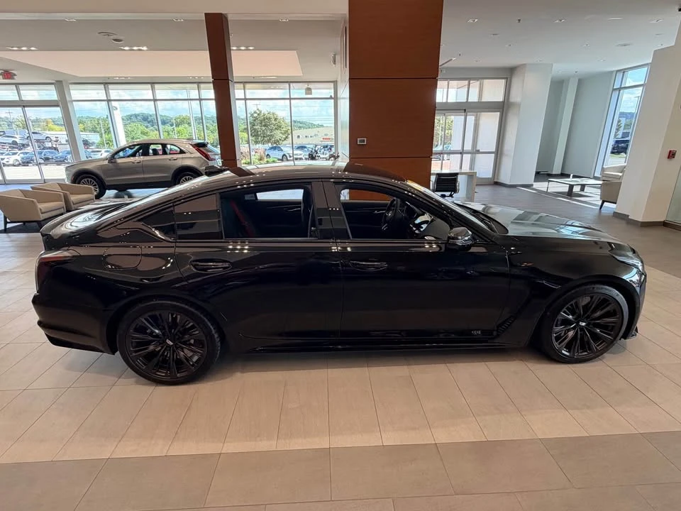 2023 Cadillac CT5-V Blackwing - Image 10 of 14