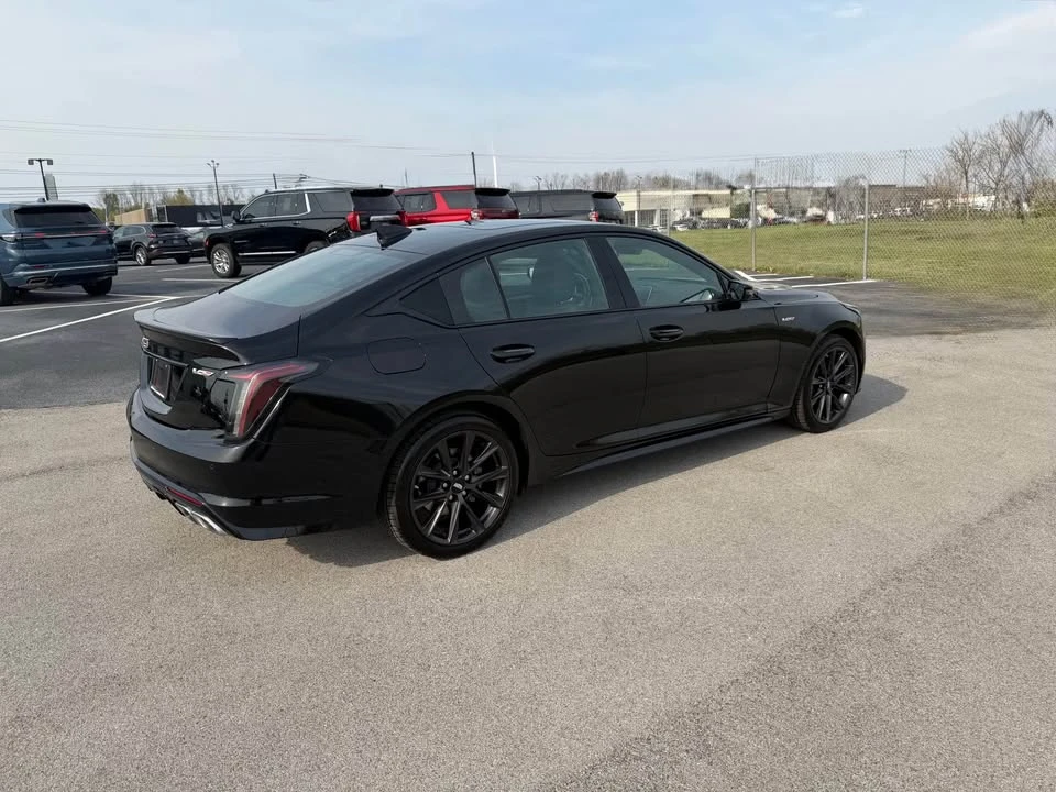 2023 Cadillac CT5-V - Image 4 of 13