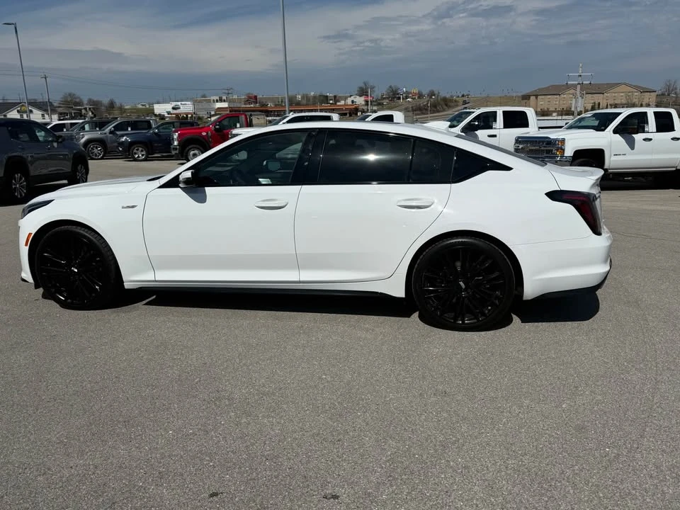 2023 Cadillac CT5-V - Image 8 of 13