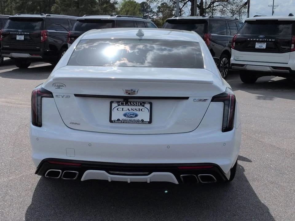 2023 Cadillac CT5-V - Image 3 of 11