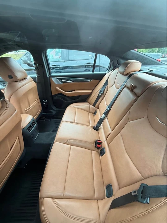 2023 Cadillac CT5-V - Image 9 of 9