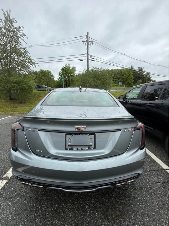 2023 Cadillac CT5-V - Image 4 of 9