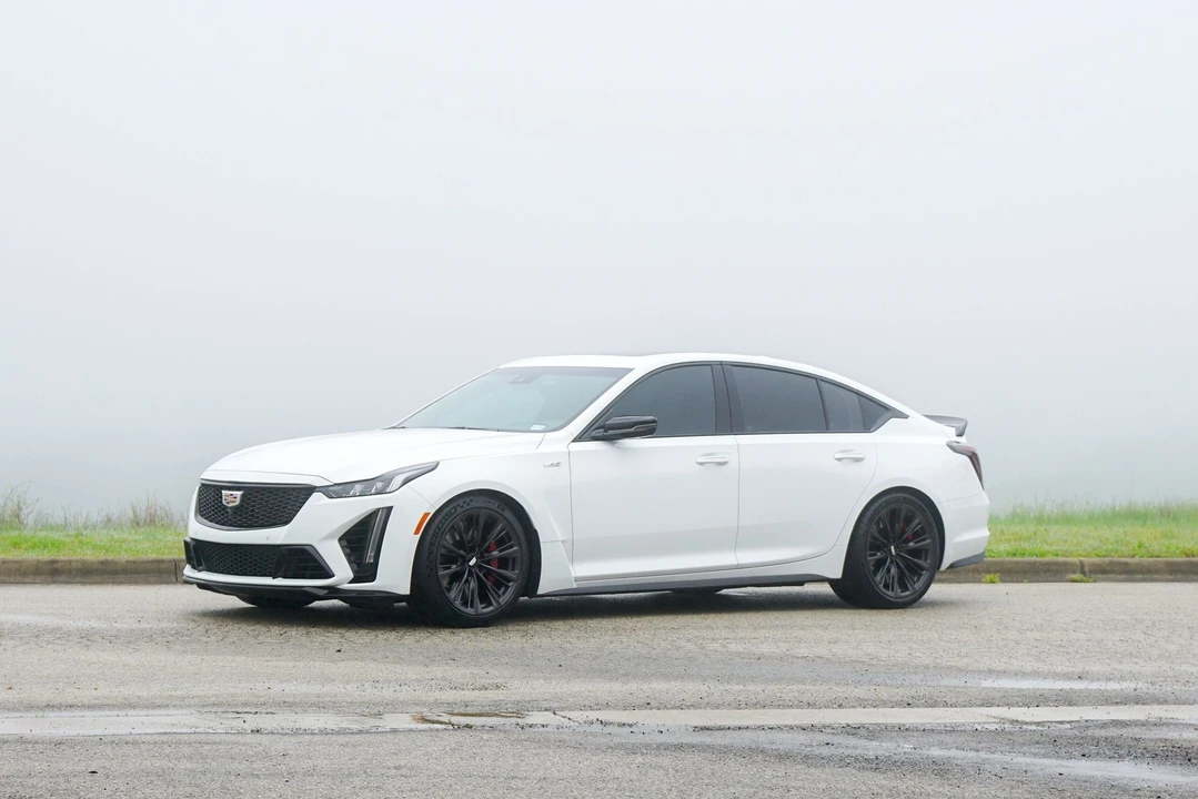2023 Cadillac CTS-V 3rd Gen - Image 13 of 31
