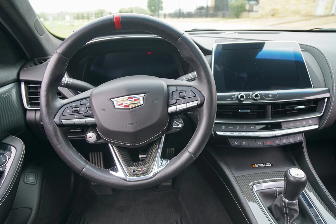 2023 Cadillac CTS-V 3rd Gen - Image 25 of 31