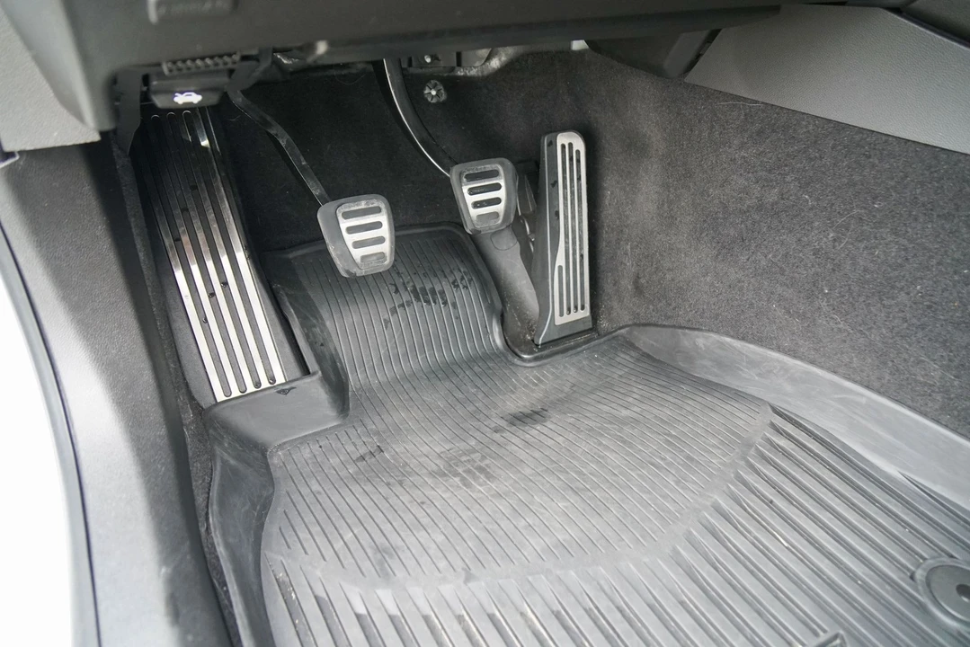 2023 Cadillac CTS-V 3rd Gen - Image 20 of 31