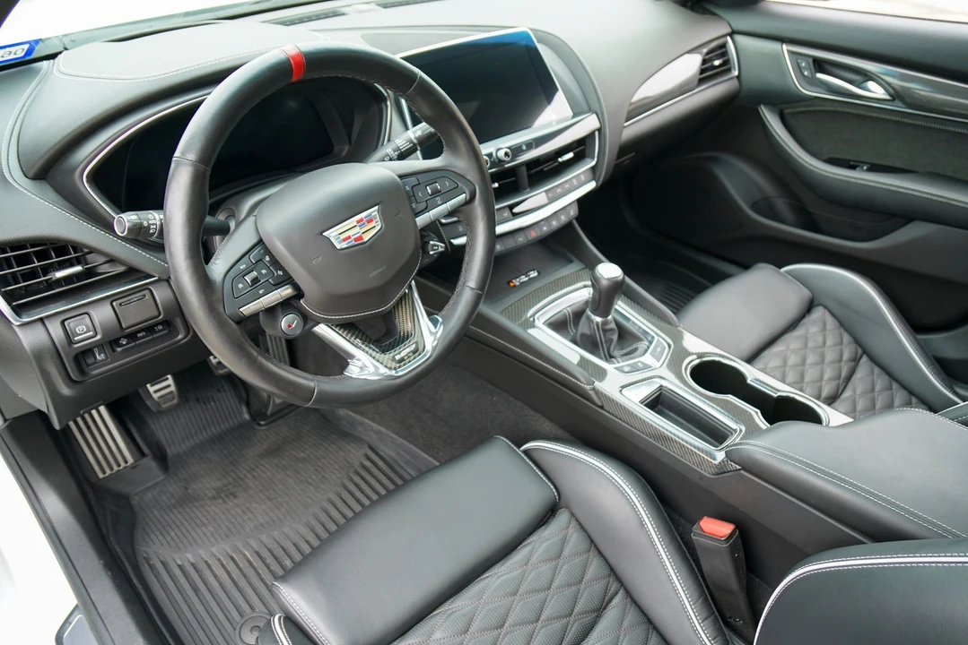 2023 Cadillac CTS-V 3rd Gen - Image 24 of 31