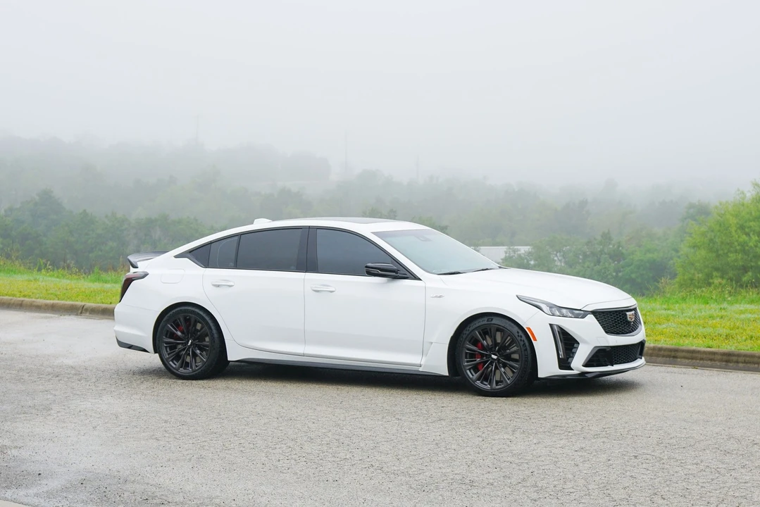2023 Cadillac CTS-V 3rd Gen - Image 3 of 31