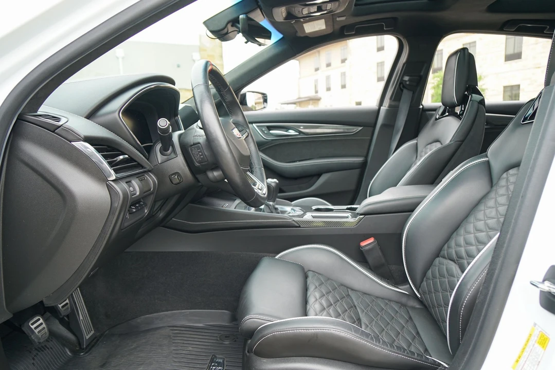2023 Cadillac CTS-V 3rd Gen - Image 23 of 31