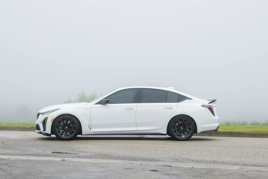 2023 Cadillac CTS-V 3rd Gen - Image 11 of 31