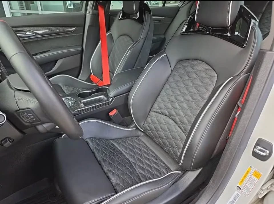 2023 Cadillac CTS - Image 9 of 13