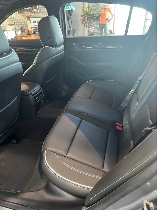 2023 Cadillac CTS - Image 2 of 5