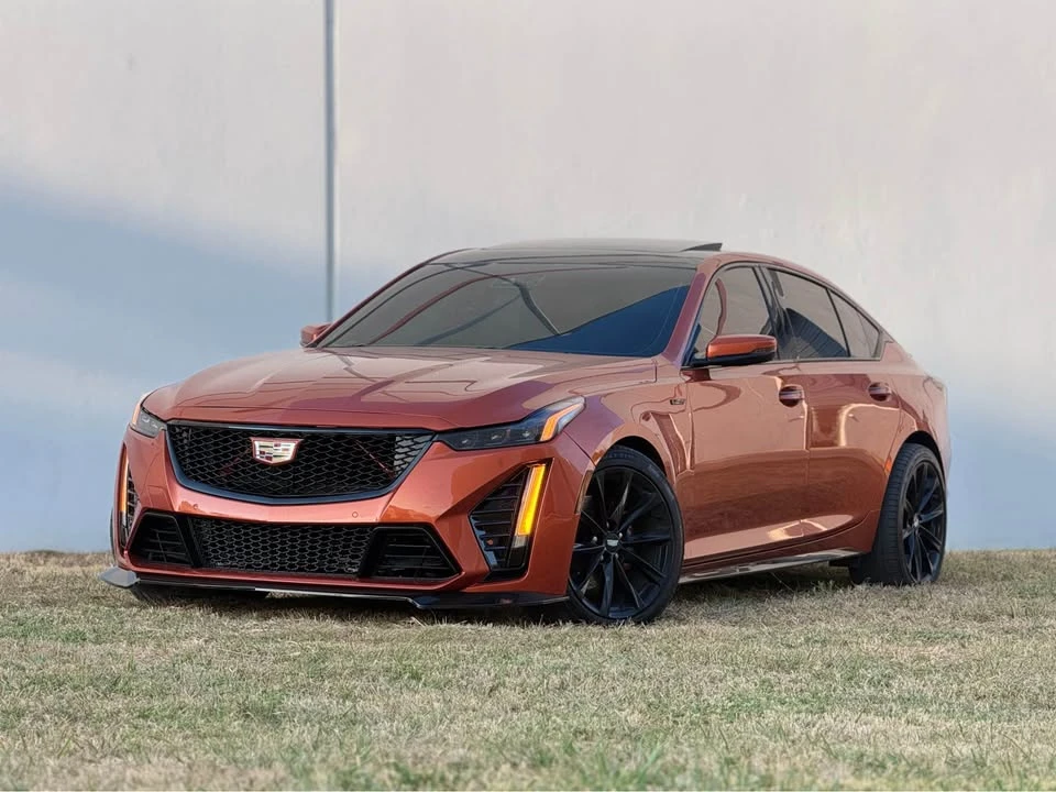 2023 Cadillac CTS - Image 5 of 6