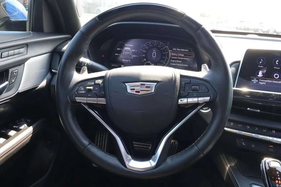 2023 Cadillac CT4-V - Image 11 of 20