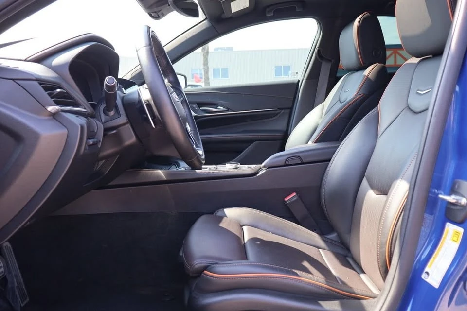 2023 Cadillac CT4-V - Image 7 of 20