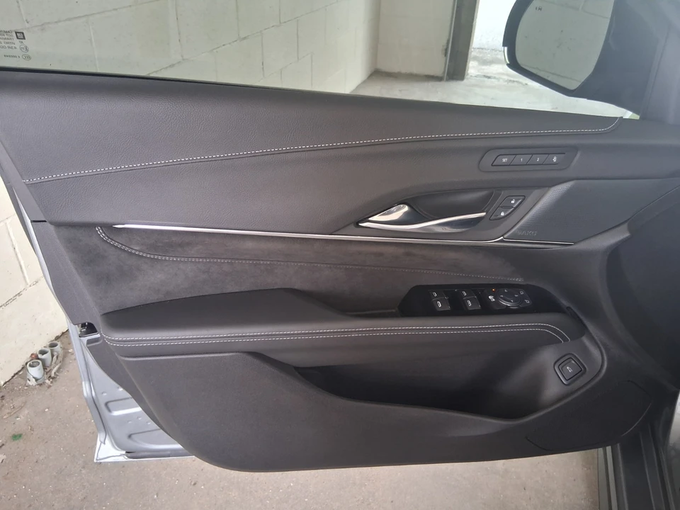 2023 Cadillac CT4-V Blackwing - Image 28 of 31