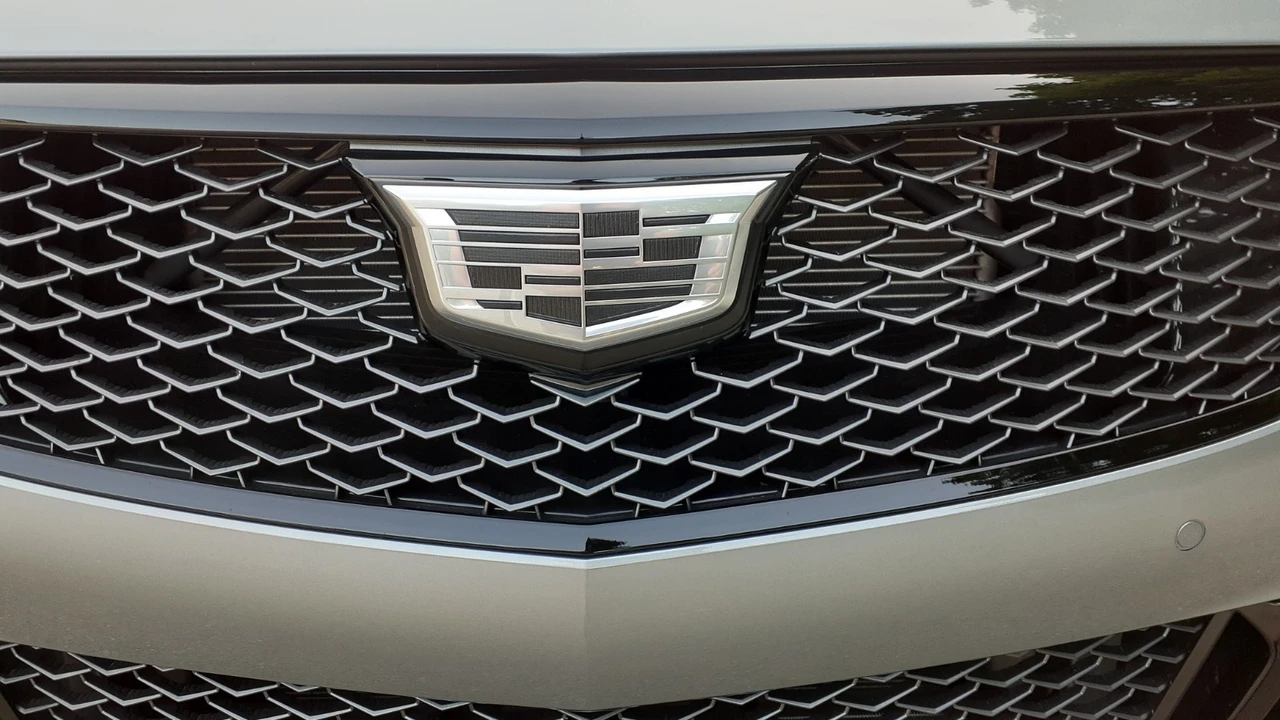 2023 Cadillac CT4-V Blackwing - Image 8 of 31
