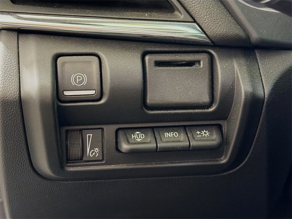 2023 Cadillac CT4-V - Image 11 of 12