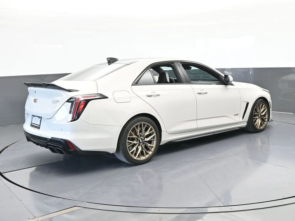 2023 Cadillac CT4-V - Image 6 of 12