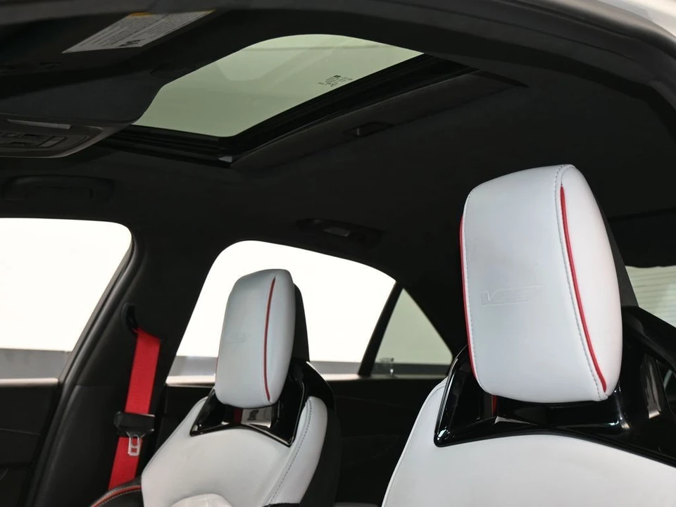 2023 Cadillac CT4-V - Image 11 of 12