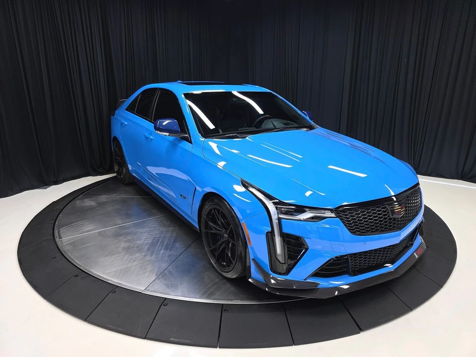 2023 Cadillac CT4-V - Image 9 of 31