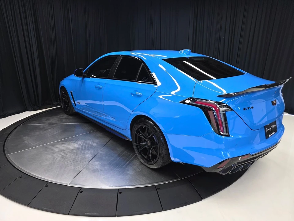 2023 Cadillac CT4-V - Image 13 of 31