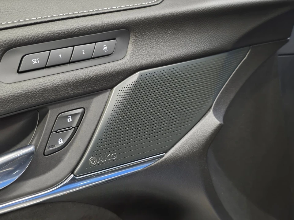 2023 Cadillac CT4-V - Image 20 of 31