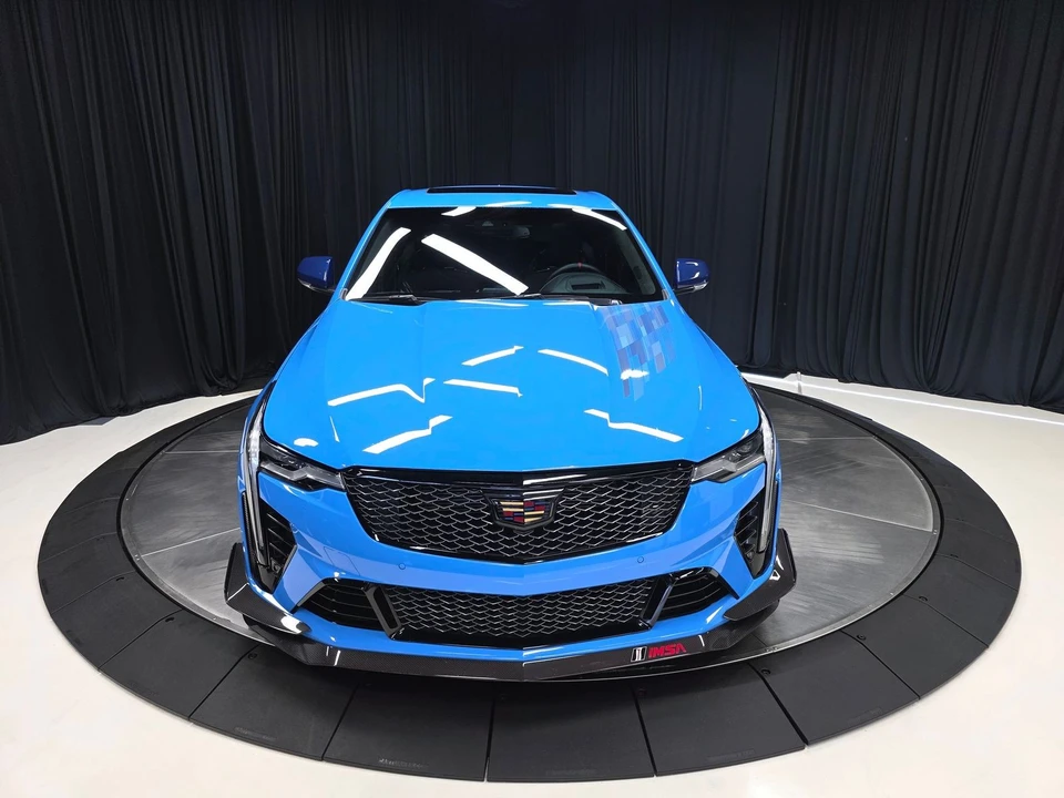 2023 Cadillac CT4-V - Image 10 of 31