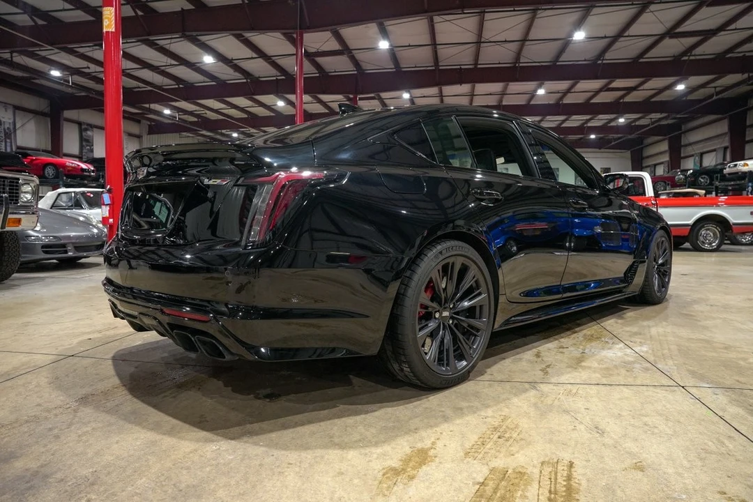 2023 Cadillac CT5-V Blackwing - Image 8 of 12