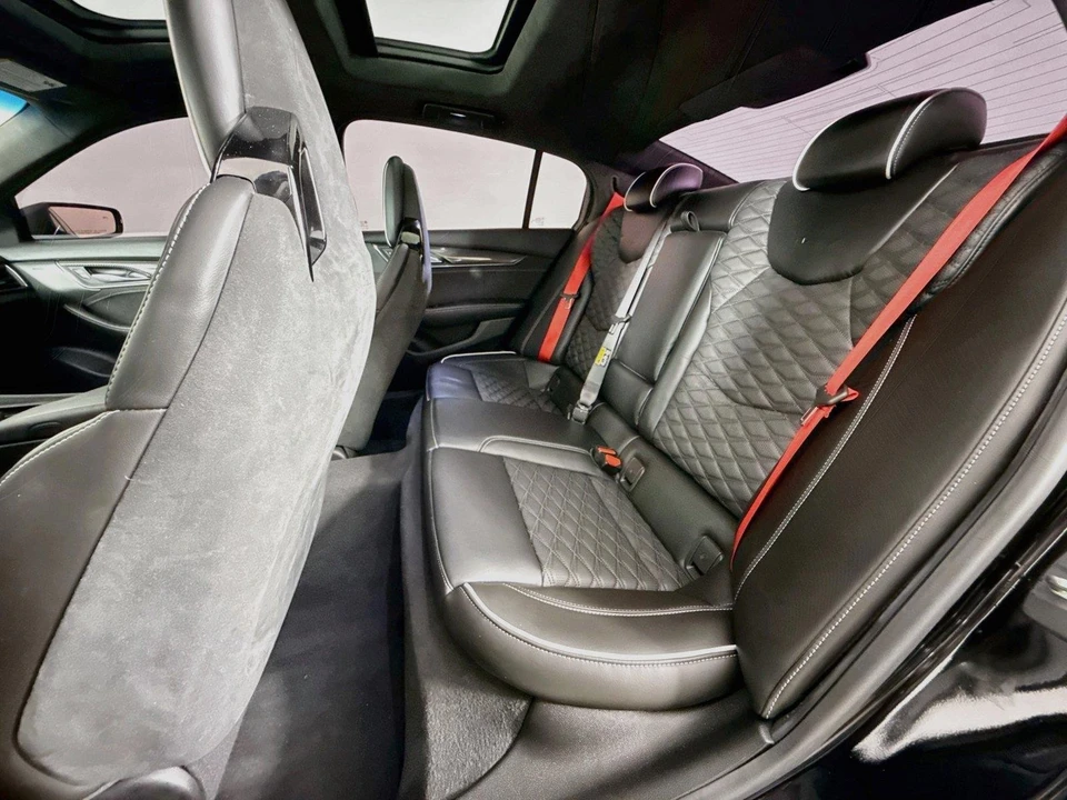 2023 Cadillac CT5-V Blackwing - Image 25 of 31