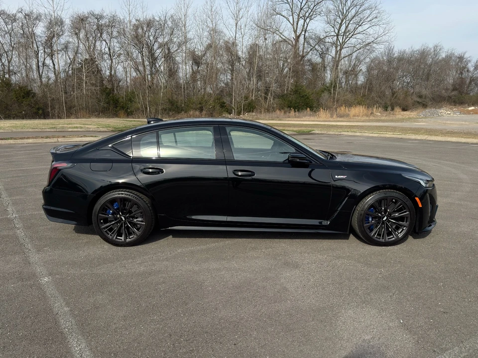 2023 Cadillac CT5-V Blackwing - Image 8 of 21