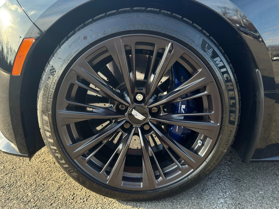 2023 Cadillac CT5-V Blackwing - Image 10 of 21