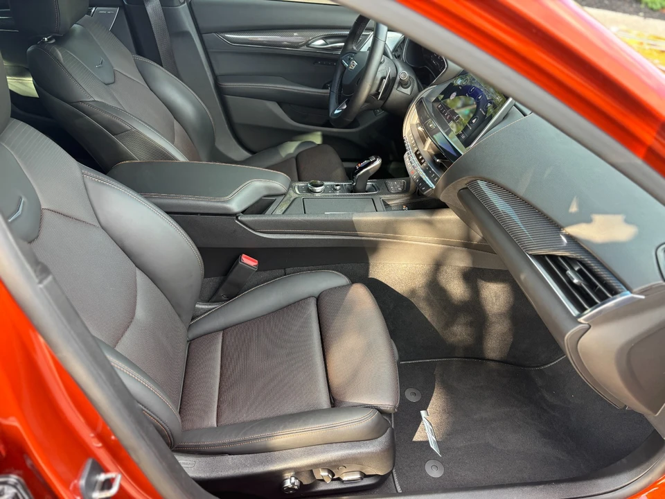 2023 Cadillac CT5-V - Image 22 of 31