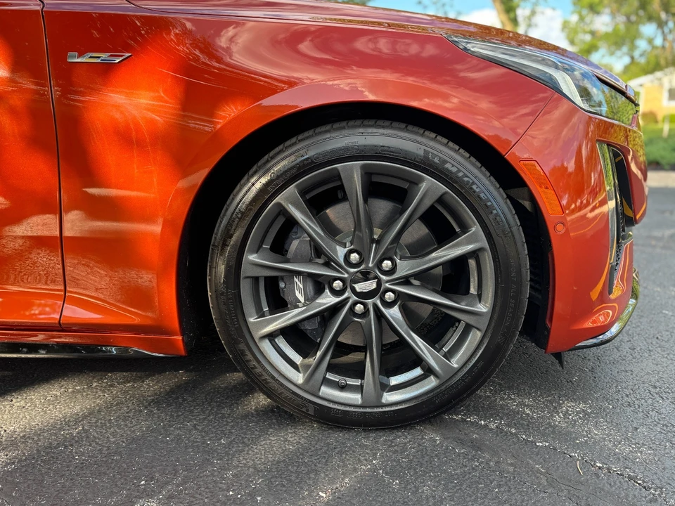 2023 Cadillac CT5-V - Image 16 of 31