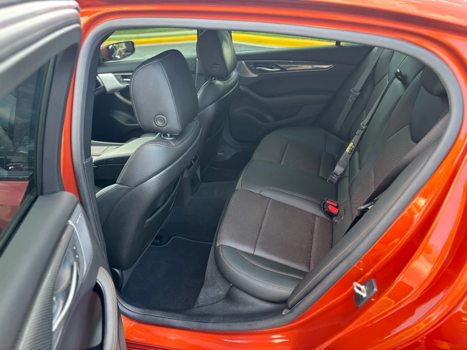 2023 Cadillac CT5-V - Image 30 of 31