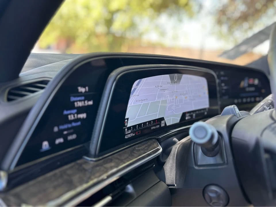 2023 Cadillac Escalade 5th Gen - Image 4 of 8