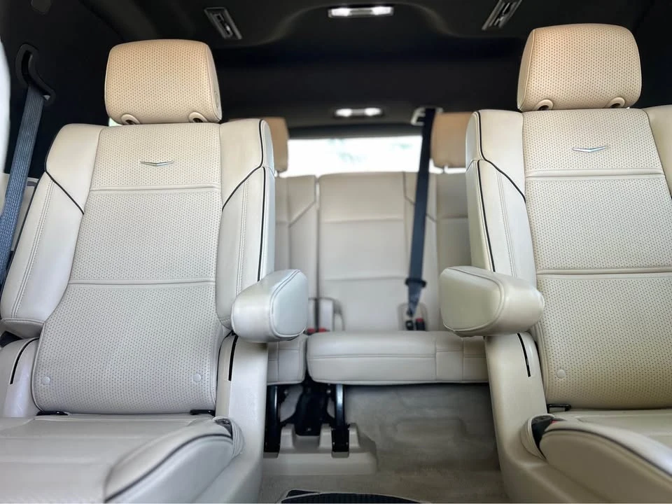 2023 Cadillac Escalade 5th Gen - Image 8 of 8