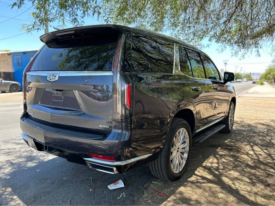 2023 Cadillac Escalade 5th Gen - Image 2 of 8