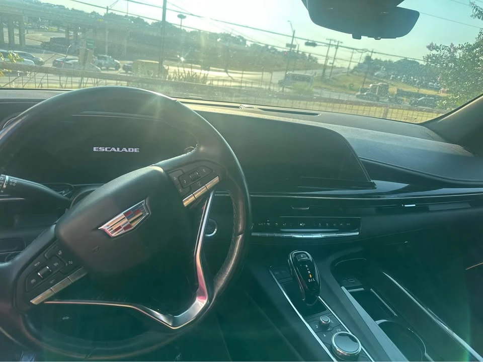 2023 Cadillac Escalade 5th Gen - Image 2 of 5